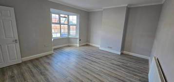 2 bed flat to rent