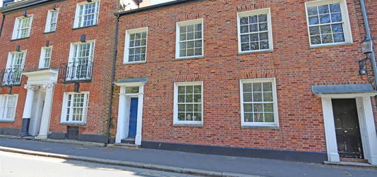 Flat to rent in Bartholomew Street East, Exeter EX4