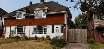 3 bedroom semi-detached house