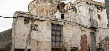 Casa en Ctra. Circunvalación - La Magdalena, Jaén