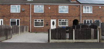 3 bed town house to rent