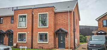 3 bedroom terraced house