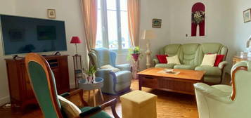 Achat Appartement NANTES Saint Donatien type 5 avec 3 chambres et une cave.