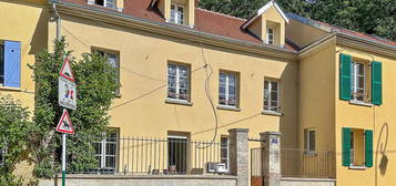 Maison 2 étages  à vendre, 4 pièces, 2 chambres, 80 m²