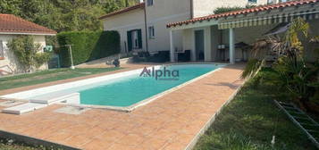 Villa 6 pièces 140 m²