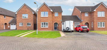 3 bed link detached house for sale