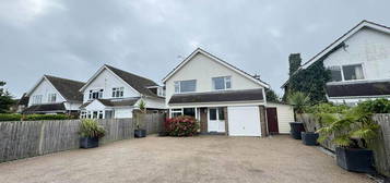 4 bedroom detached house to rent