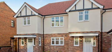 3 bedroom semi-detached house