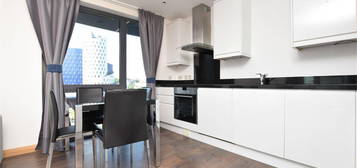 Flat to rent in Pinnacle Tower, Fulton Road, Wembley Park HA9