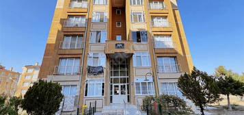 DEMOKRASİ MAHALLESİ 8.ETAP TOKİ 2+1 SATILIK 85m^2 TEMİZ DAİRE