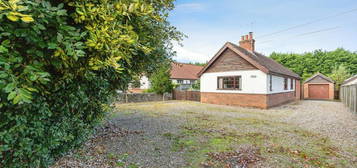 2 bedroom detached bungalow for sale