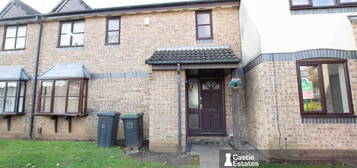 3 bedroom semi-detached house to rent