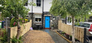 2 bedroom cottage for sale