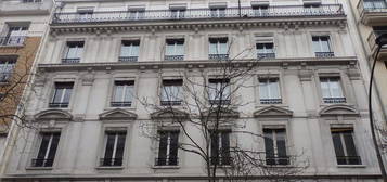 A vendre appartement 4 pièces (94 M2) dans copropriété familiale – Paris Bel Air – 12ème