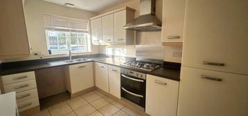 4 bedroom terraced house