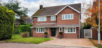 4 bedroom detached house