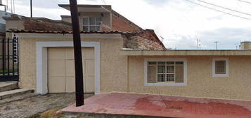 Casa de recuperación bancaria en C. Colón 66, Barrio Tepetates, Juchitlán, Jal.