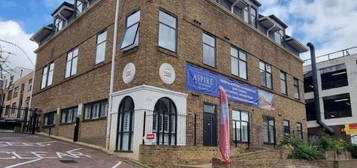 Flat for sale in The Exchange, 89 Marlowes HP1