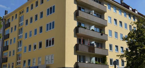 Bogenhausen 1 Zi-Wohnung mit Balkon Nh. Prinzregentenplatz