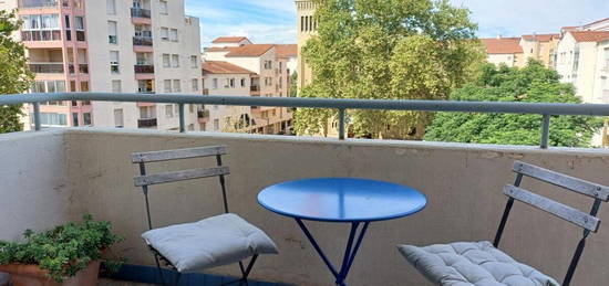 Appartement  à vendre, 3 pièces, 2 chambres, 68 m²