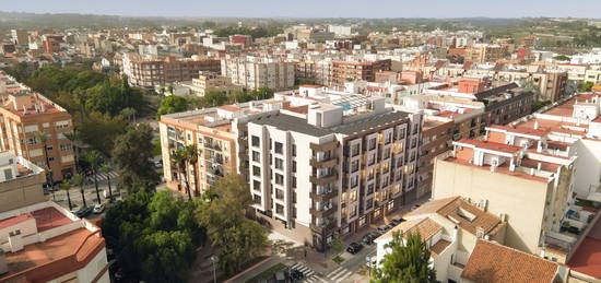 Piso en venta en calle Reino de Valencia, 12