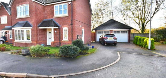 4 bedroom detached house