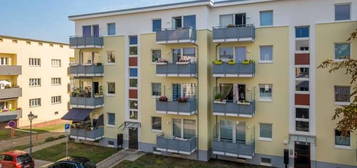 2-Raum-Wohnung mit Balkon in Brückfeld