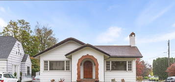 3404 NE Fremont St, Portland, OR 97212