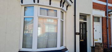 2 bed terraced house to rent