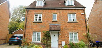 4 bedroom detached house