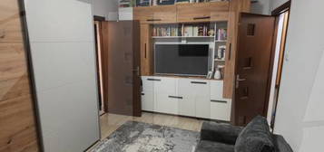 Apartament 2 camere etaj 2, zona Bazei sportive, cartier Manastur