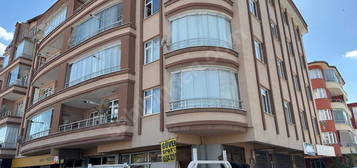 GENÇOSMAN CADDE CEPHELİ 3+1 DAİRE