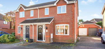 3 bedroom semi-detached house