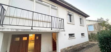 Location maison 5 pièces 80 m²