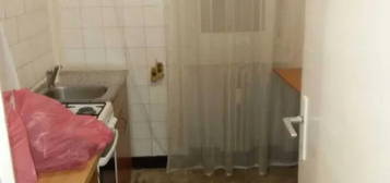 Apartament cu 2 camere semidecomandate Zona Ultracentral