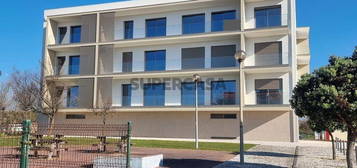 Apartamento T2 em Silveira de 133,00 m²