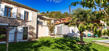 Maison avec 6 chambres, jardin et piscine