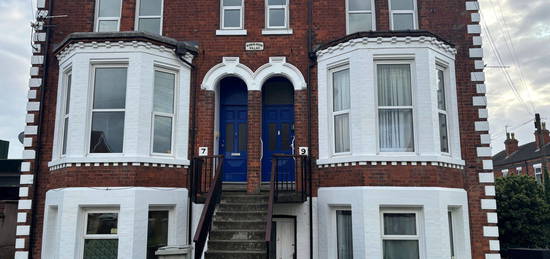 Flat to rent in Wainfleet Road, Skegness PE25