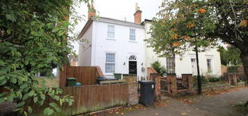 4 bedroom terraced house