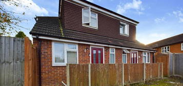 1 bedroom semi-detached house for sale