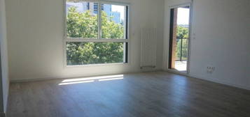 A LOUER - RENNES CLEMENCEAU - APPARTEMENT T3 - 63,31 m² - 950 € CC