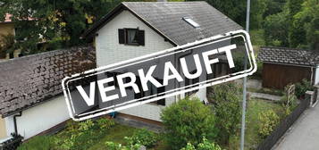 Kleines Haus mit bester Verkehrsanbindung