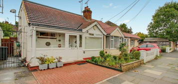 3 bedroom semi-detached bungalow for sale