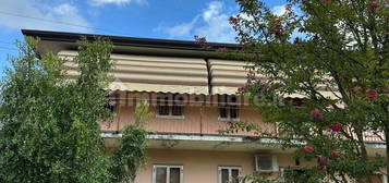 Villa a schiera via dei Vivai, Villatora, Saonara