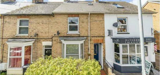 3 bedroom terraced house