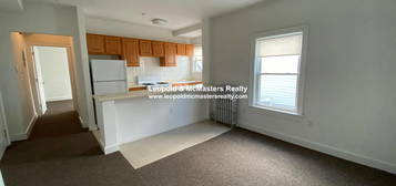 456 Salem St #8, Medford, MA 02155