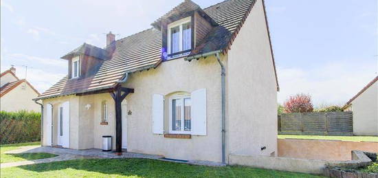 Maison  à vendre, 6 pièces, 4 chambres, 135 m²