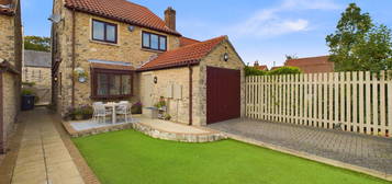 3 bed detached house for sale