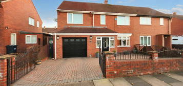 4 bedroom semi-detached house for sale