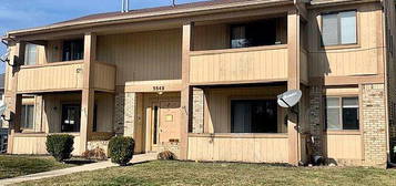 5648 Ryewyck Dr APT 4, Toledo, OH 43614